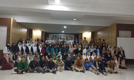 “Mengupas Secara Ilmiah Problematika Perbedaan Penetapan Awal Ramadhan Dan Idul Fitri Di Indonesia”