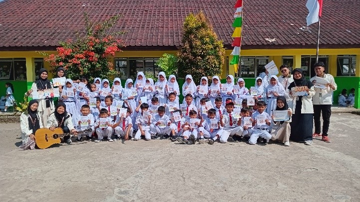 “Mahasiswa KKM IUQI Bogor Kelompok VI Desa Sukaresmi gelar kampanye STOP BULLYING di SDN Pasirangsana 04 Tingkatkan Kesadaran Siswa Sejak Dini”