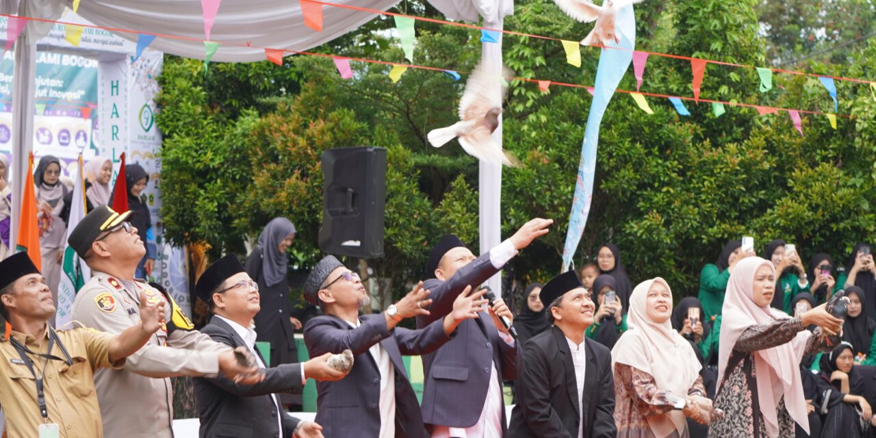 Institut Ummul Quro Al-Islami atau IUQI Bogor memperingati hari lahirnya yang ke-9 dengan tema ‘Transformasi Berkelanjutan: Mengokohkan Tradisi, Merajut Inovasi’.