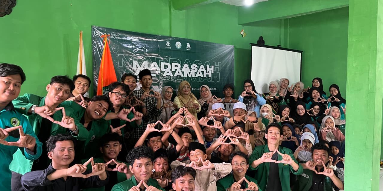 Usung Tema “Bahasa Arab Membumi”, Mahasiswa UIB Resmi Buka Madrasah Al-Aamah di Kalong Sawah