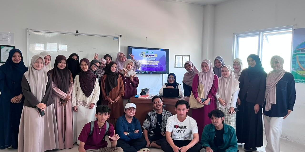 Workshop Penulisan Artikel Ilmiah dan Publikasi Jurnal Tingkatkan Kompetensi Akademik Mahasiswa PBA Angkatan 2022