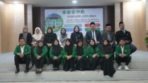Foto bersama lulusan Prodi BKPI dan Kaprodi di Yudisium FTIK IUQI 2026.